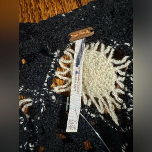 Free People Beach House Crochet Top Size XS - Picture 3 of 6